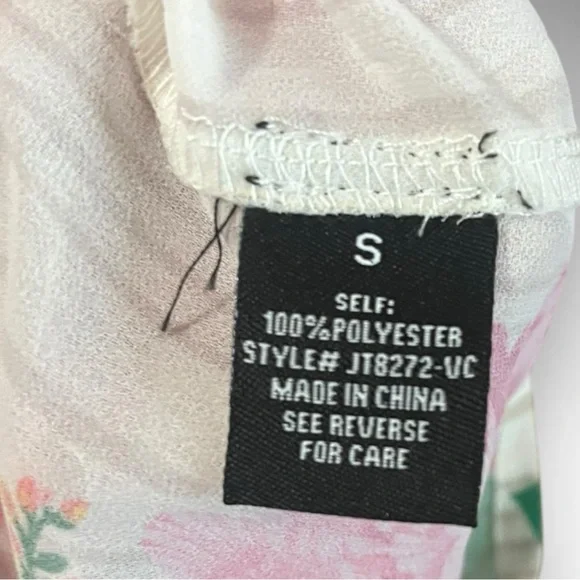 VICI‎ Valencia Rose Printed White Pink Boho Balloon Sleeve Blouse Small | EUC - Picture 7 of 9